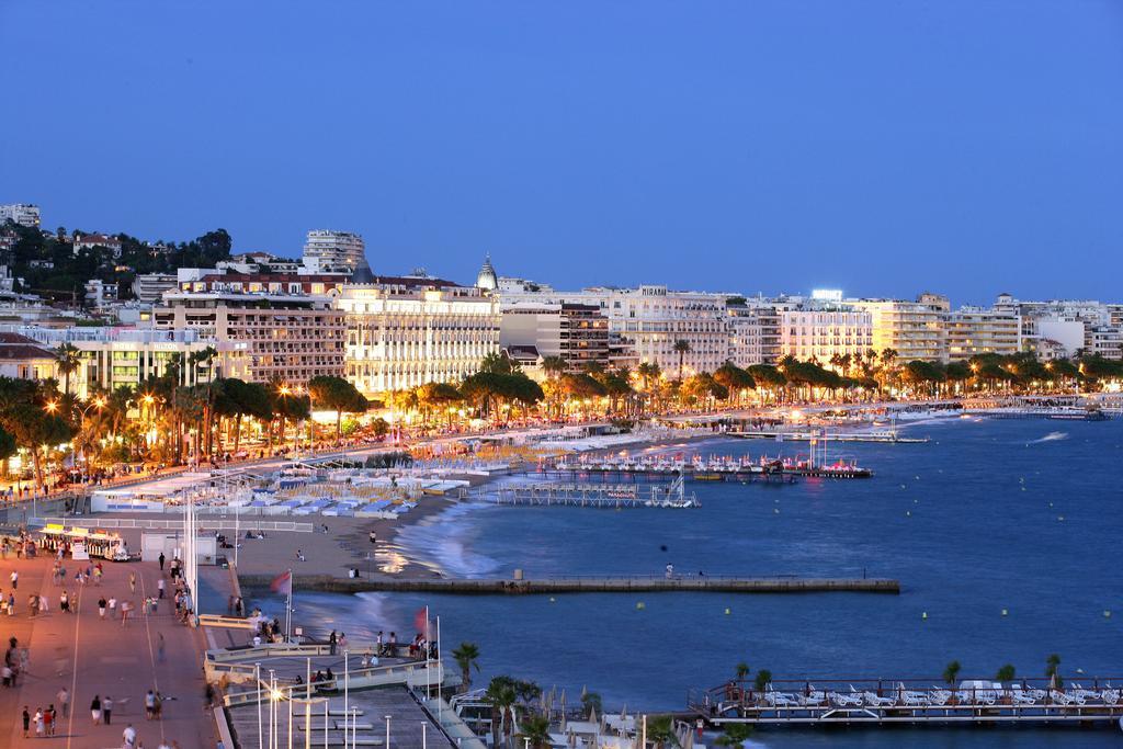 Ibis Cannes Plage La Bocca Exterior photo